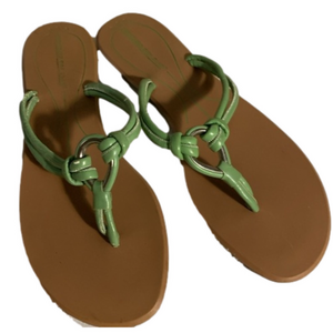 Montego Bay Club size 10 green flip flop sandals